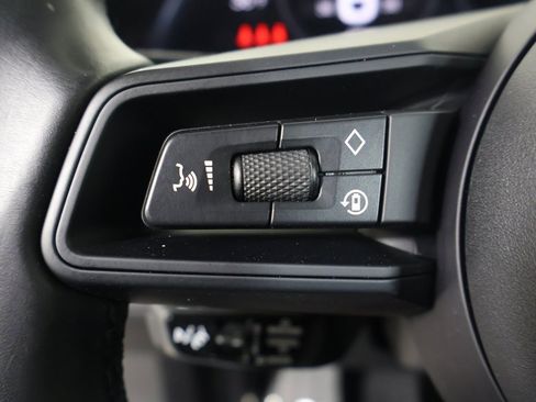 Used 2024 Porsche Taycan image 26