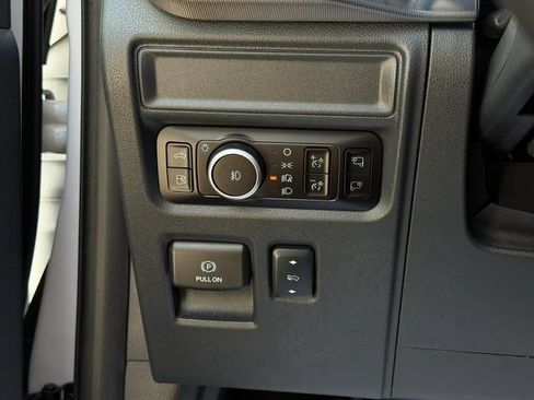 Used 2025 Ford F150 Lariat w/ Equipment Group 502A High AWD/4WD image 47
