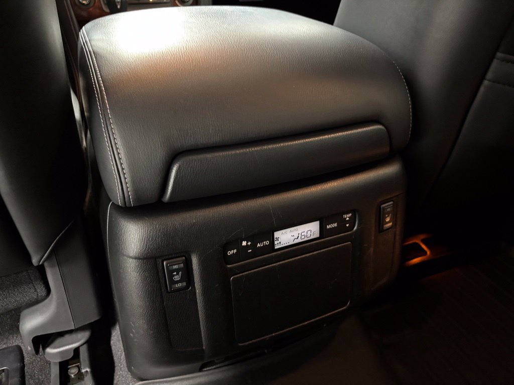 Used 2015 INFINITI QX80 4WD w/ Deluxe Technology Package image 47