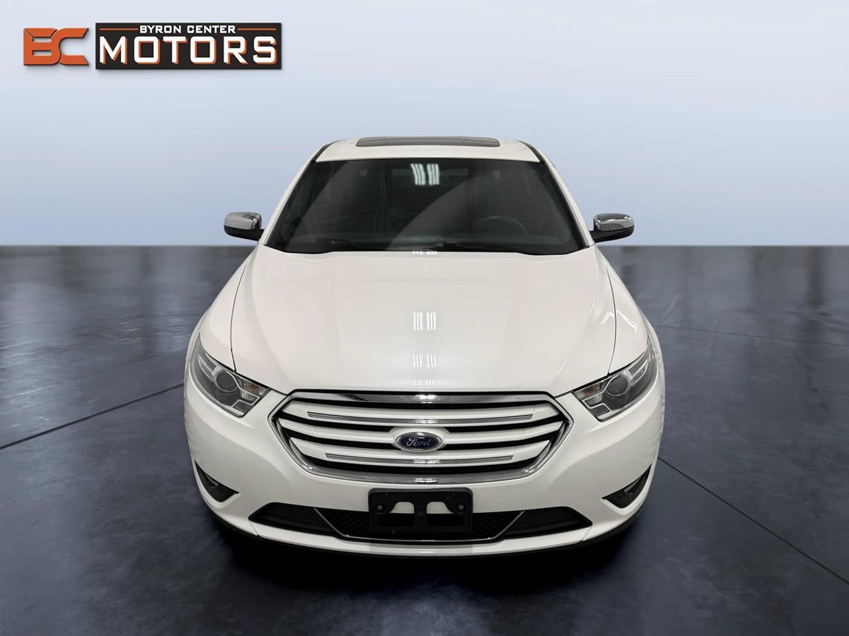 Used 2019 Ford Taurus Limited AWD/4WD image 8