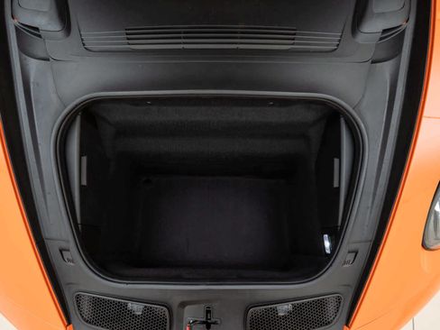 Used 2026 Porsche 911 GT3 RWD image 32