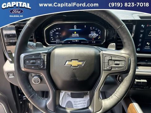 Used 2024 Chevrolet Silverado 1500 High Country w/ High Country Premium Package AWD/4WD image 25