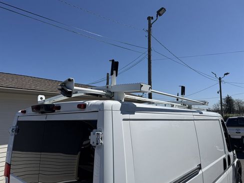 Used 2022 RAM ProMaster 2500 FWD image 5