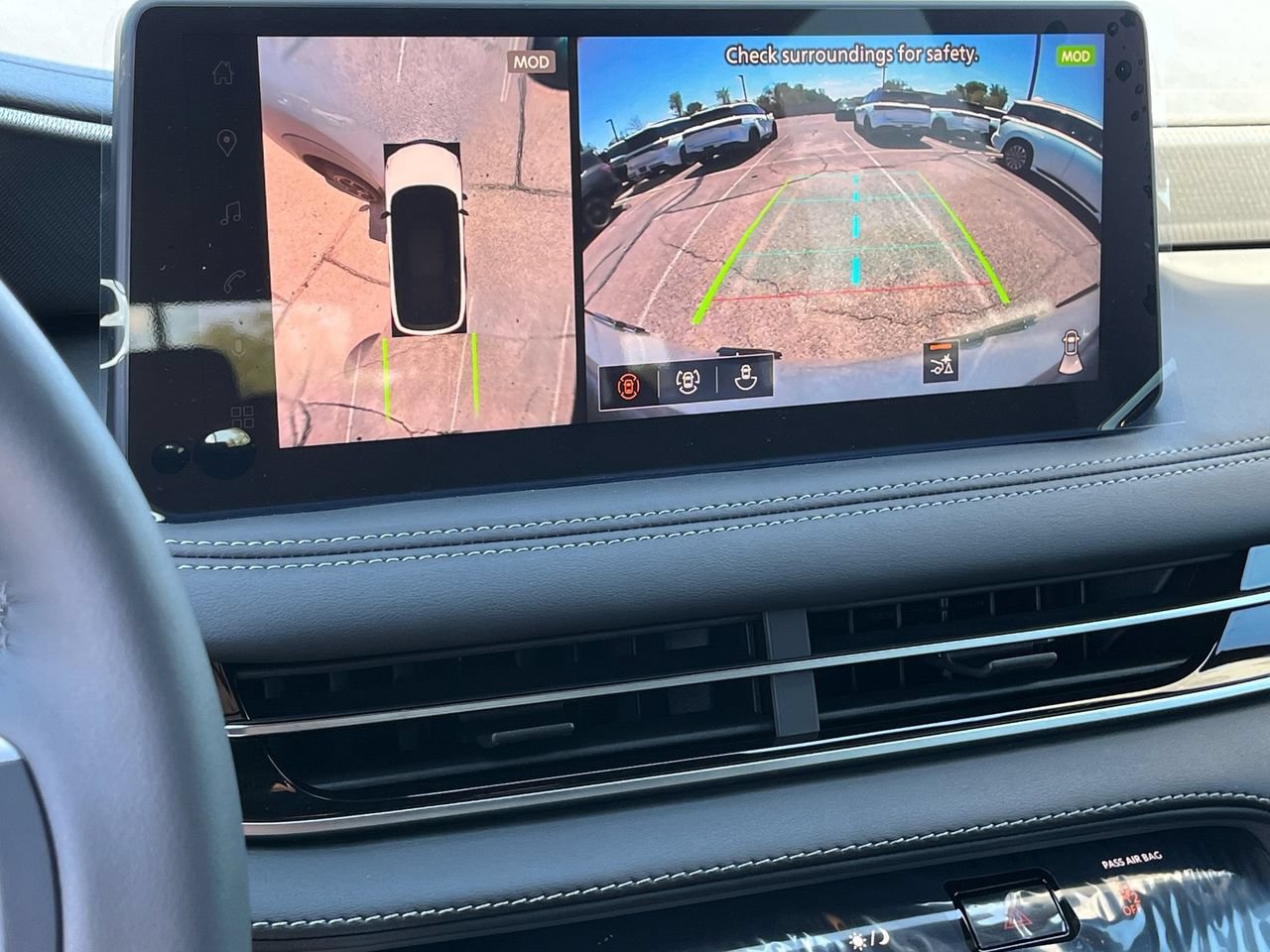 New 2027 INFINITI QX60 Luxe FWD image 23