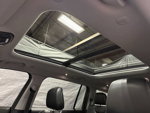 Used 2021 Jeep Grand Cherokee L Limited image 18