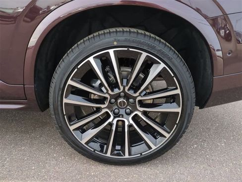 New 2026 Volvo XC90 B6 Plus image 6
