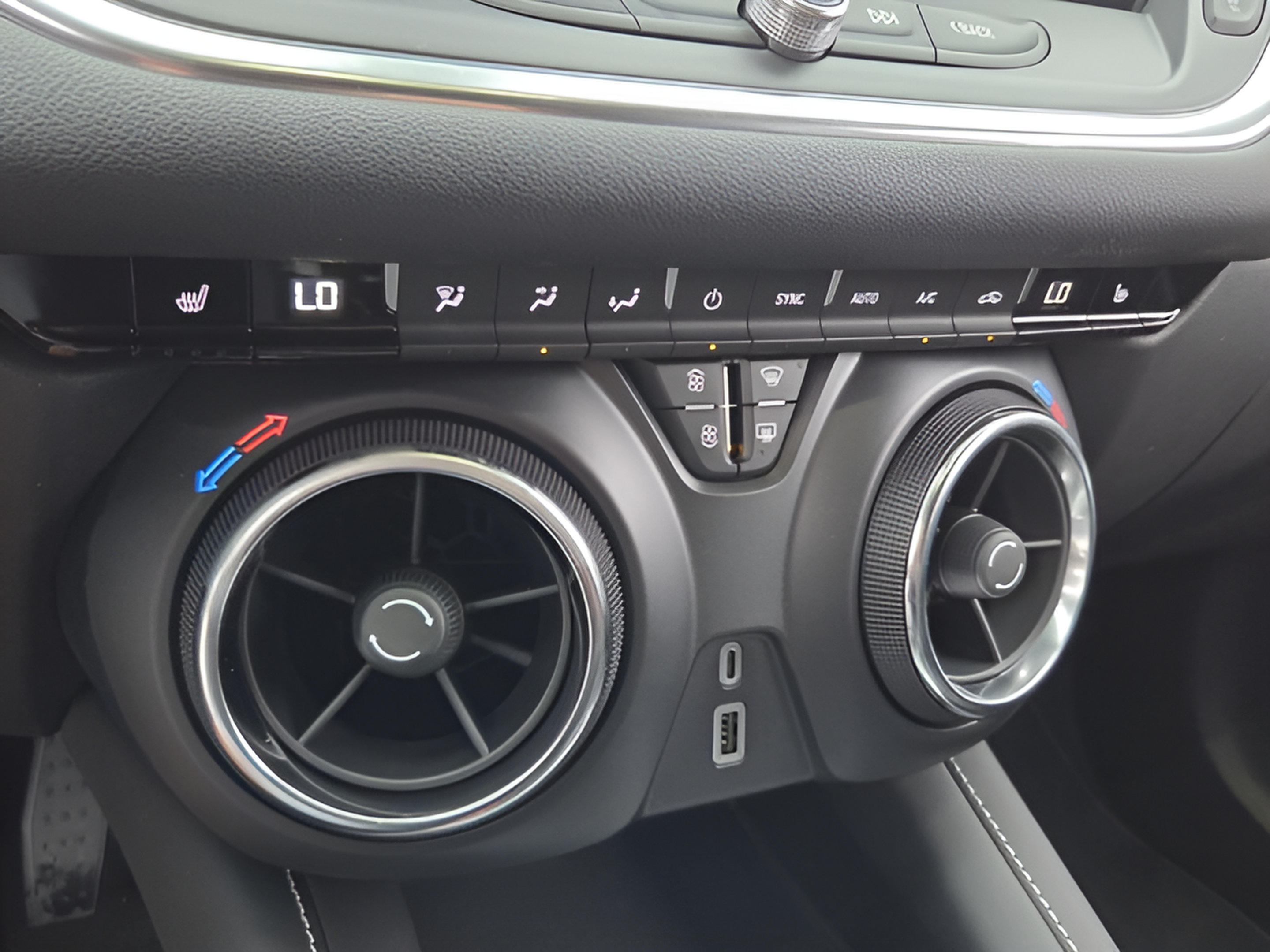 New 2026 Chevrolet Blazer LT FWD image 23