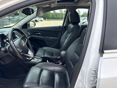 Used 2013 Chevrolet Cruze LTZ w/ Enhanced Safety Package FWD image 10