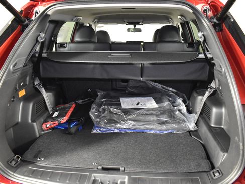 Used 2025 Mitsubishi Outlander SE image 16