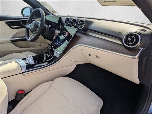 Used 2026 Mercedes-Benz C 300 Sedan image 19