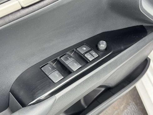 Used 2025 Toyota Camry LE FWD image 29