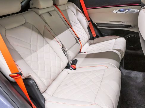Certified 2026 Genesis GV70 3.5T Sport Prestige AWD/4WD image 12