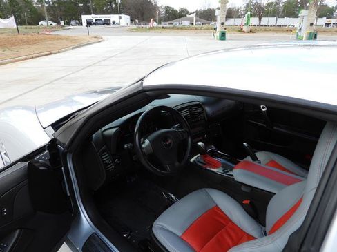Used 2009 Chevrolet Corvette Coupe image 51