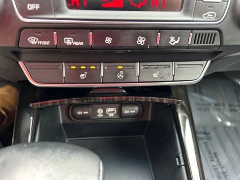 Used 2019 Kia Sorento EX w/ EX Touring Package image 24