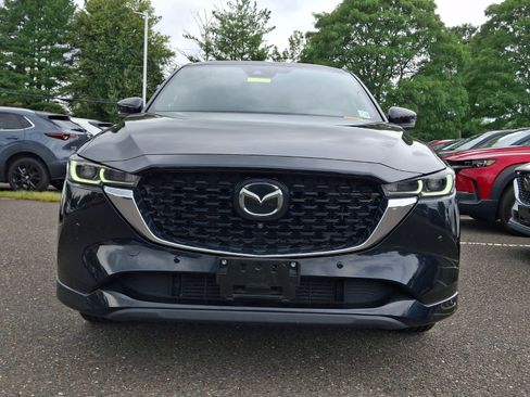 Used 2023 MAZDA CX-5 Signature AWD/4WD image 2