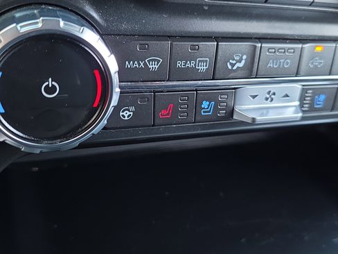 Used 2022 Ford F150 Raptor w/ Equipment Group 801A High image 25