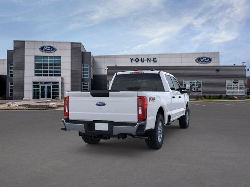 New 2026 Ford F250 XLT w/ FX4 Off-Road Package image 8