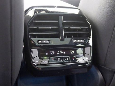 Used 2023 BMW iX xDrive50 w/ Premium Package image 28