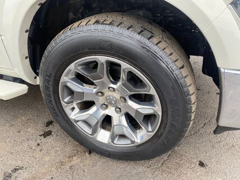 Used 2017 RAM 1500 Limited AWD/4WD image 35