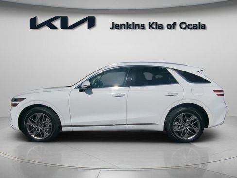 Used 2023 Genesis GV70 2.5T w/ Advanced Package AWD/4WD image 9