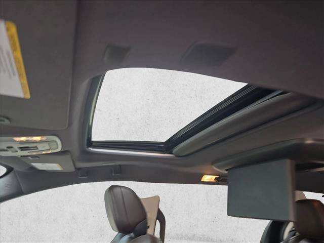 Used 2022 Toyota Sienna Platinum AWD/4WD image 15