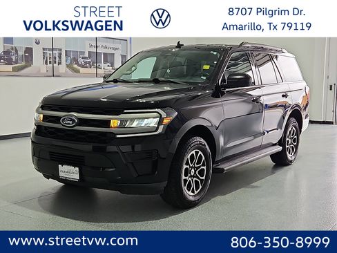 Used 2024 Ford Expedition XLT RWD image 1