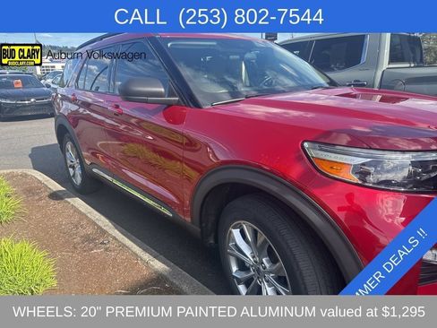 Used 2020 Ford Explorer XLT w/ Equipment Group 202A AWD/4WD image 6