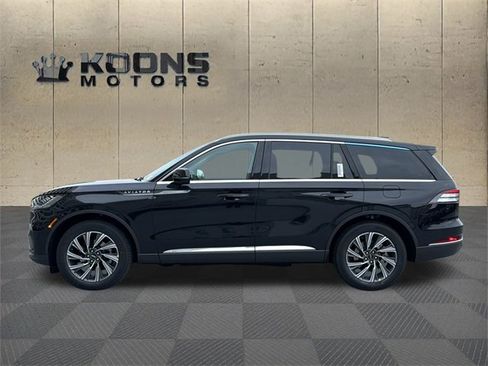 New 2026 Lincoln Aviator Premiere image 2