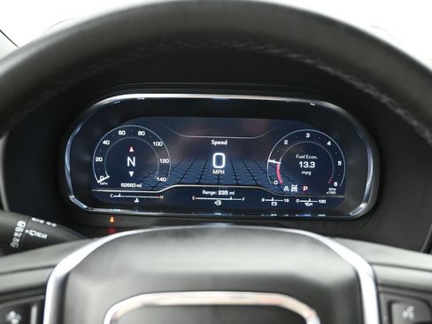 Certified 2024 GMC Yukon SLT image 16