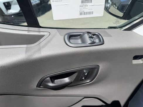 New 2026 Ford Transit 250 148 Medium Roof w/ Load Area Protection Package RWD image 17