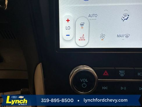 Certified 2024 Ford Edge SEL w/ Convenience Package AWD/4WD image 13