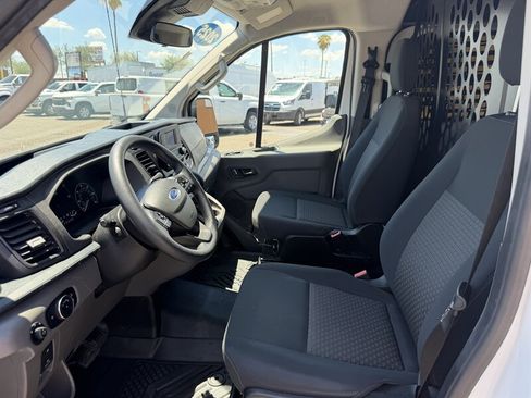 Used 2025 Ford Transit 250 Low Roof w/ Exterior Upgrade Package RWD image 15