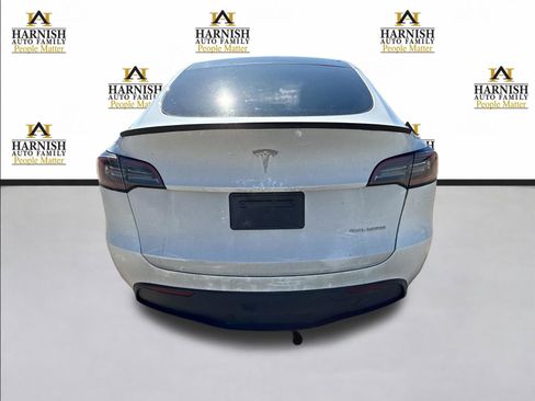 Used 2023 Tesla Model Y Long Range image 4