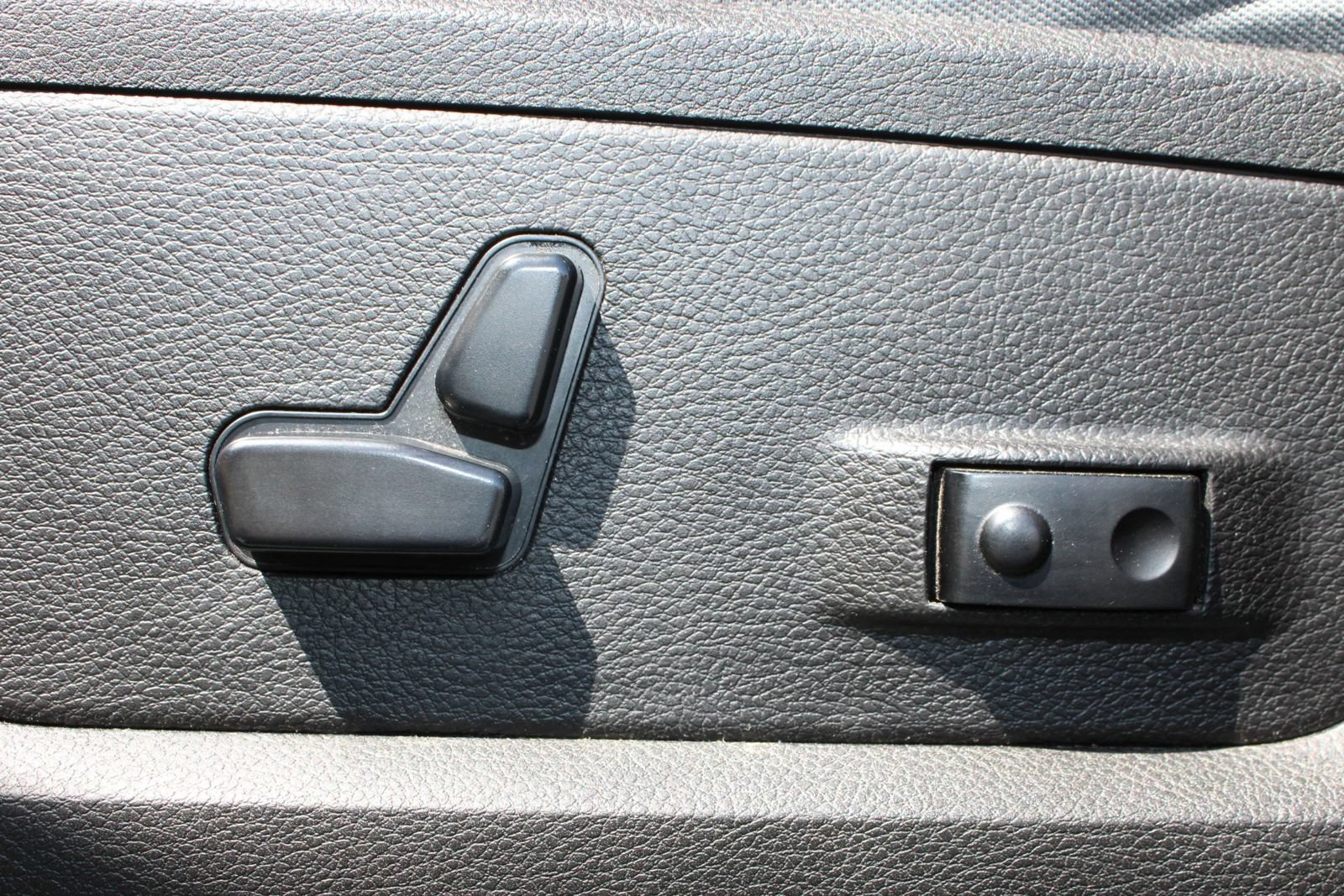 Used 2019 RAM 1500 Big Horn AWD/4WD image 17
