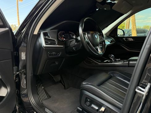 Used 2020 BMW X7 xDrive40i w/ Cold Weather Package AWD/4WD image 43
