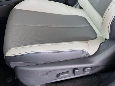New 2026 Subaru Forester Limited AWD/4WD image 23