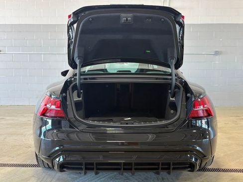 Used 2022 Audi e-tron GT Premium Plus w/ Performance Package image 40