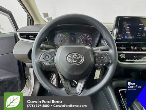 Used 2025 Toyota Corolla LE image 14