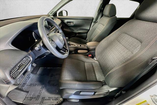 Used 2024 Honda HR-V Sport image 11