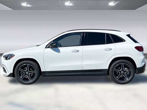 New 2026 Mercedes-Benz GLA 250 image 2