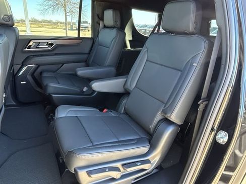 New 2026 GMC Yukon XL Denali w/ Sun & Power Step Package image 19