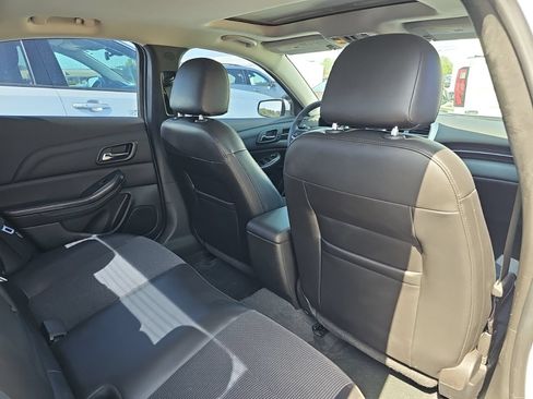 Used 2016 Chevrolet Malibu LT w/ Power Convenience Package FWD image 7