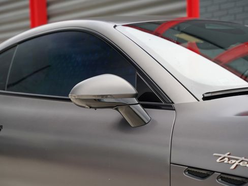 Used 2024 Maserati GranTurismo Trofeo AWD/4WD image 9