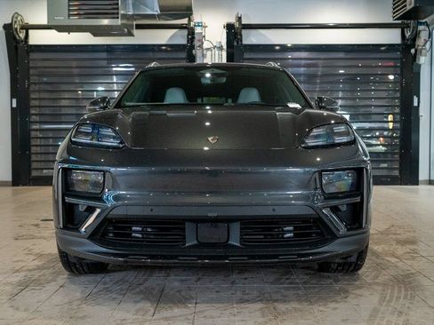 New 2025 Porsche Macan Turbo Electric AWD/4WD image 6