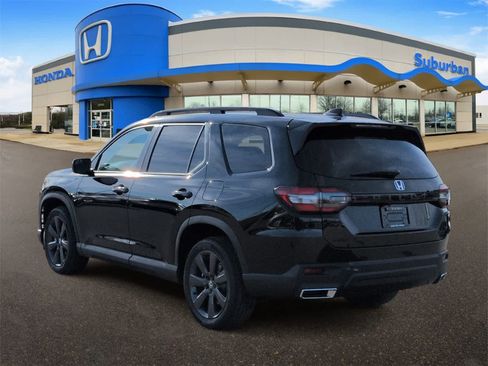 New 2025 Honda Pilot Sport image 6