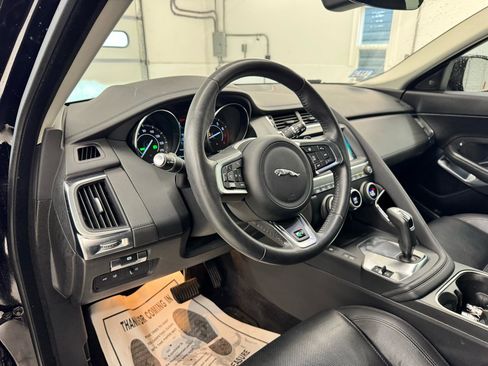 Used 2020 Jaguar E-PACE AWD/4WD image 16
