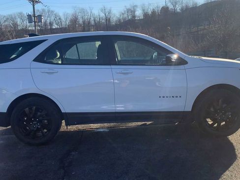 Certified 2023 Chevrolet Equinox LS w/ Sport Edition image 9