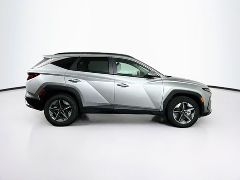 Used 2025 Hyundai Tucson SEL AWD/4WD image 10