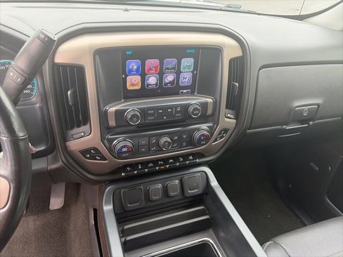 Used 2017 GMC Sierra 1500 Denali w/ Denali Ultimate Package image 12