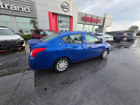 Used 2015 Nissan Versa S Plus FWD image 7